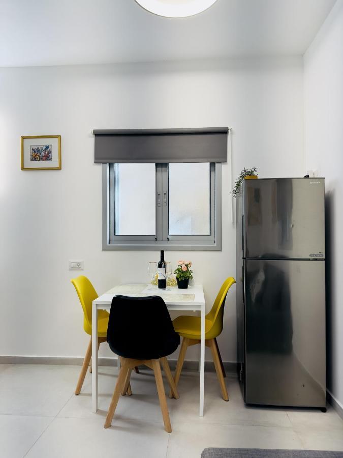 Amazing 2Rooms Apt In Bat Yam - Step By The Beach Dış mekan fotoğraf