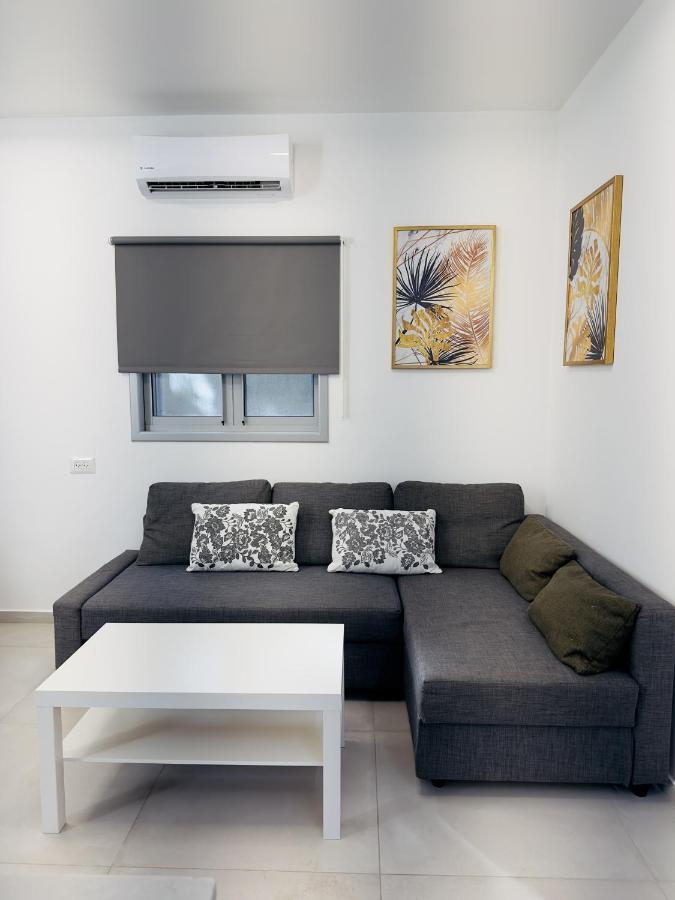 Amazing 2Rooms Apt In Bat Yam - Step By The Beach Dış mekan fotoğraf