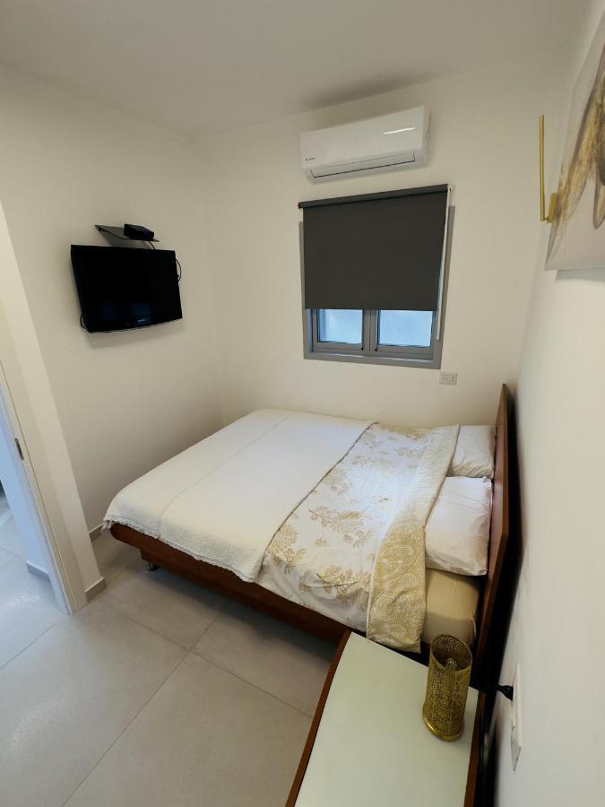 Amazing 2Rooms Apt In Bat Yam - Step By The Beach Dış mekan fotoğraf
